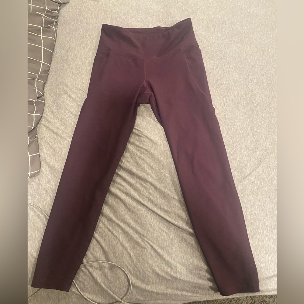 Old Navy Elevate 7/8 Leggings
